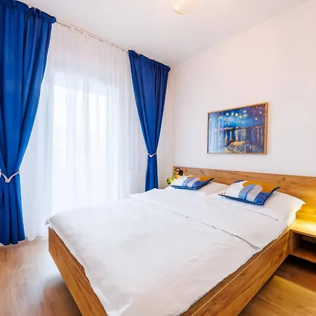 Onyx Oasis Residence- Centre, Ac, Free Parking By Staynest Rzeszów