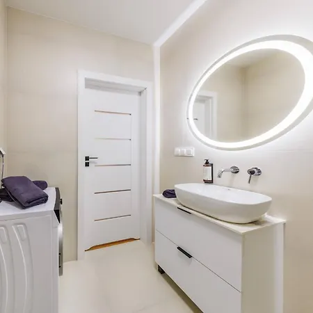 Appartement Onyx Oasis Residence- Centre, Ac, Free Parking By Staynest