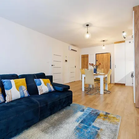 Onyx Oasis Residence- Centre, Ac, Free Parking By Staynest Appartement Rzeszów