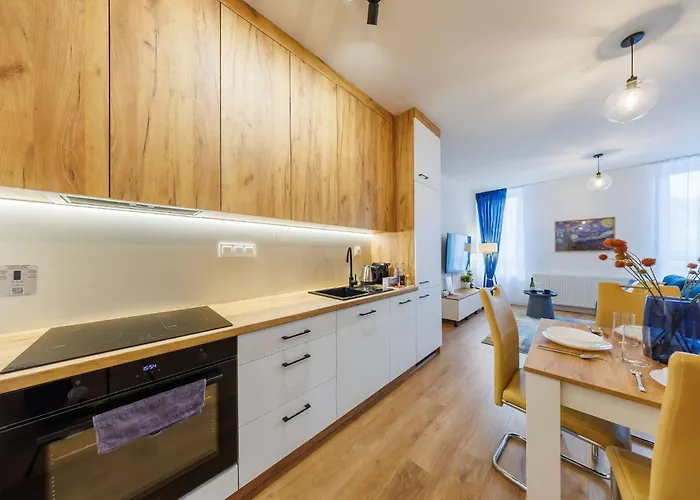 Onyx Oasis Residence- Centre, Free Parking By Staynest Apartman Rzeszów