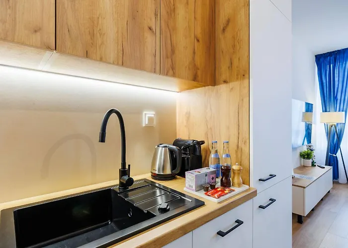 Onyx Oasis Residence- Centre, Free Parking By Staynest